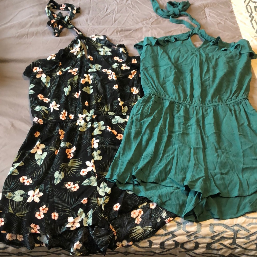 NWT floral romper & excellent teal romper